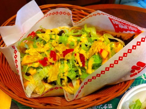 東京・中野の「モスバーガー」にて「ナン･タコス」を食す！