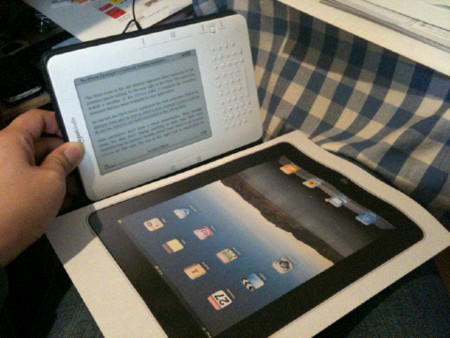 kindleとiPadを有効活用できるバッグ