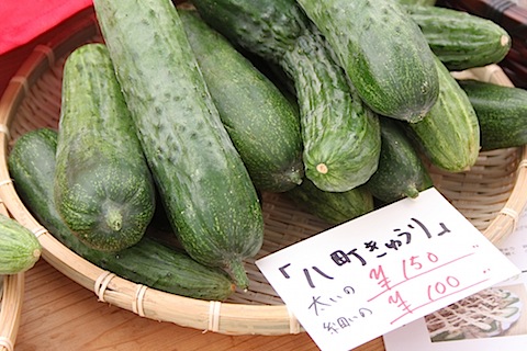 日曜の買い物：八町きゅうり