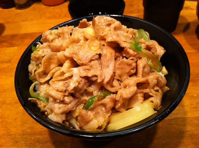 「伝説のすた丼屋 秋葉原店 」で「すた丼」を食す！