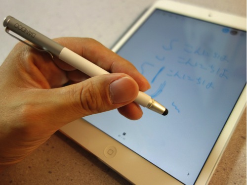 iPadでイラストなどを描くなら、更に細くなったタッチペン「Bamboo Stylus solo」が良いかも