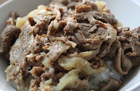 お取り寄せグルメ：韓国苑オンラインショップ「焼肉屋さんの牛丼」を食べてみました