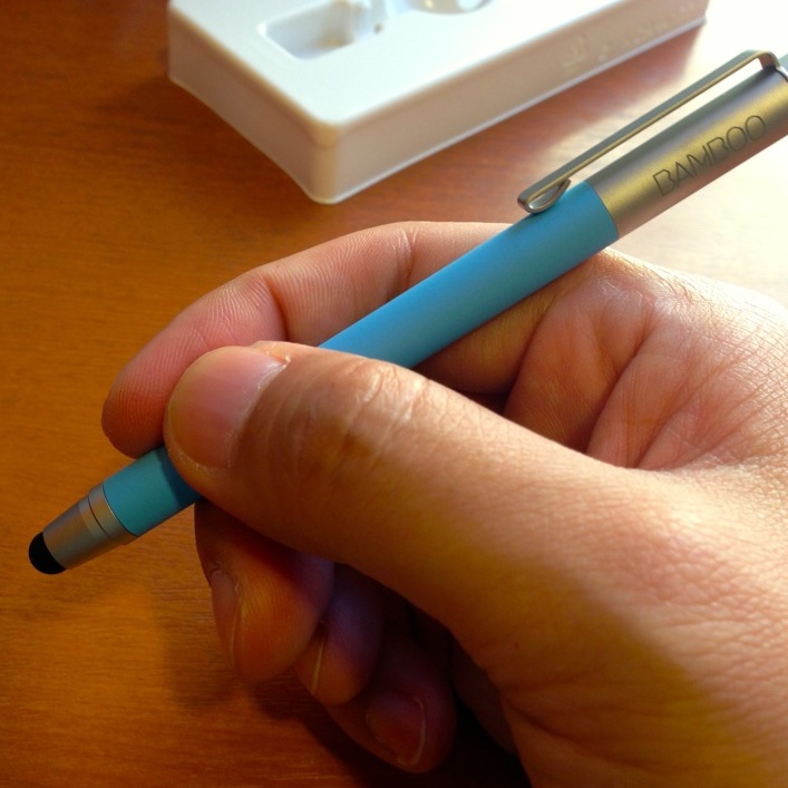 iPad(mini)で絵を描くならBamboo StylusとAdobe Ideasがオススメ！