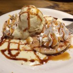 大阪・心斎橋にあるウミヤハワイアンカフェのパンケーキが420円なのにめっちゃうまかった！